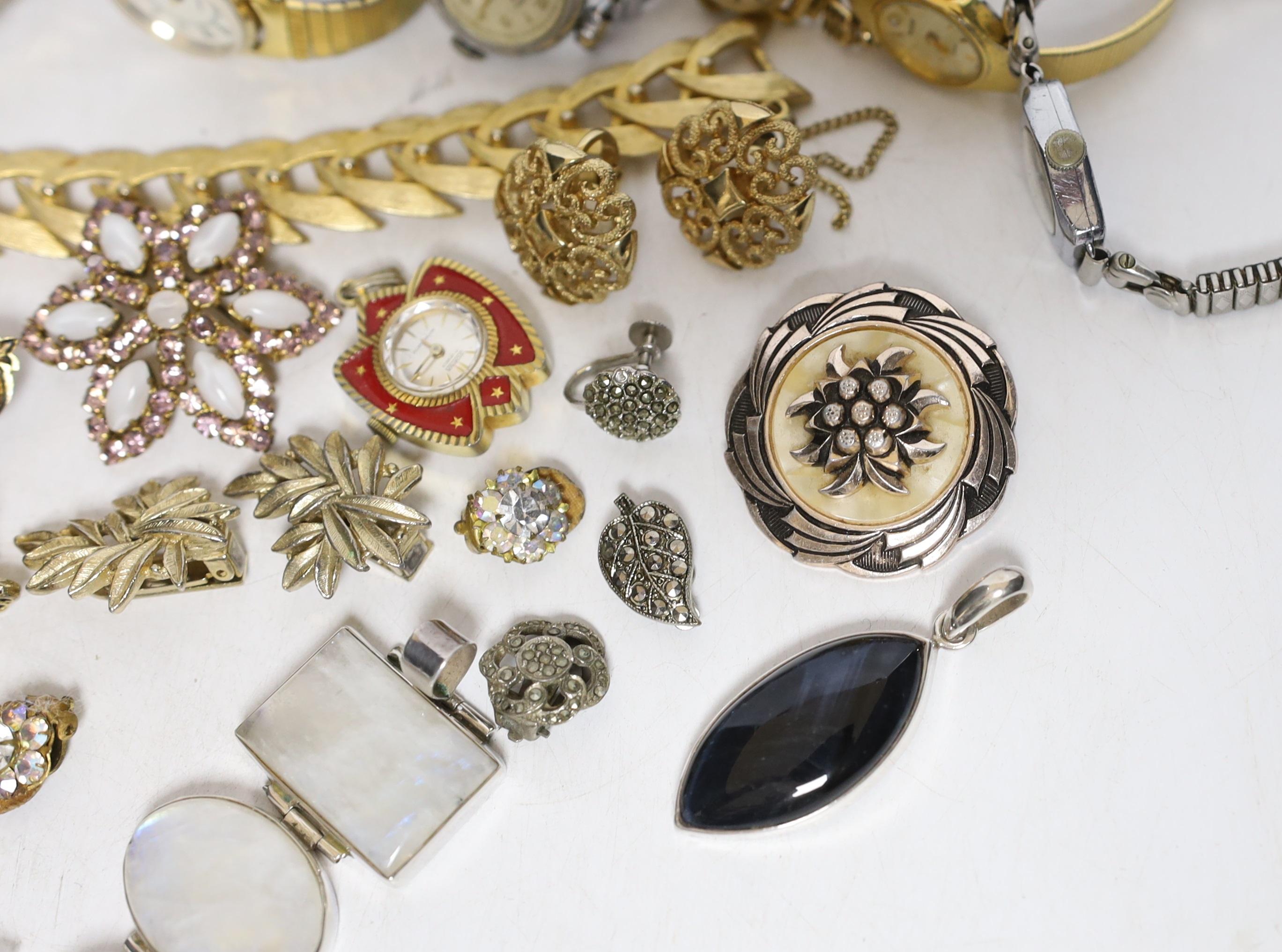 A mixed group of wrist watches including Rotary and 9ct gold Accurist and jewellery including 925 and costume.